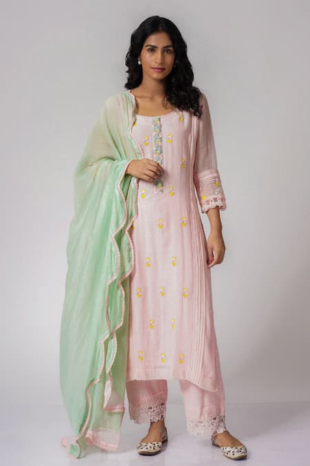 Label Mansi Nagdev Shaffan Chanderi Embroidered Kurta Set 