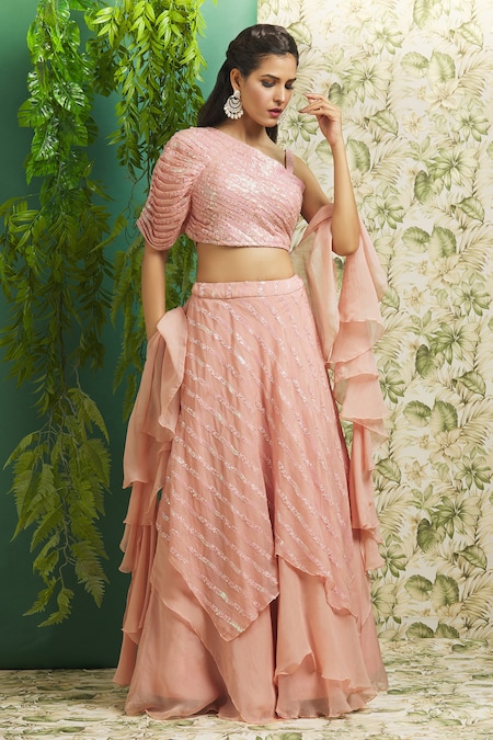 Alaya Advani Peach Organza Hand Embroidered Thread And Floral Stripe Pattern Lehenga Set