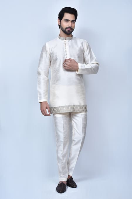 Arihant Rai Sinha Collar Embroidered Short Kurta Set 