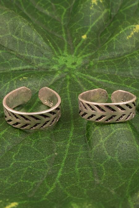 Chevron Toe Ring, Set of 2