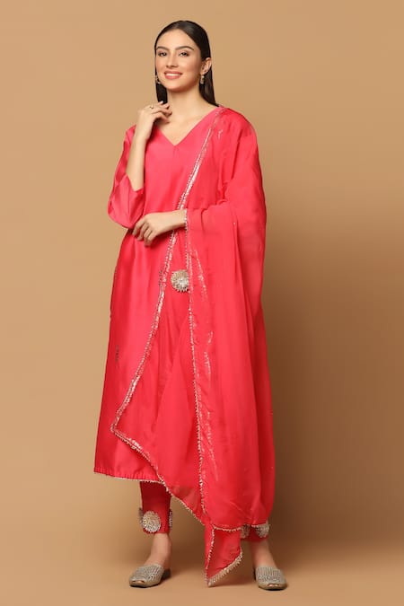 Two Sisters By Gyans Embroidered Cotton Chanderi Kurta Set 