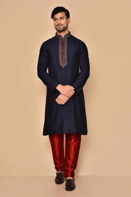 Aryavir Malhotra Embroidered Geometrical Patterned Kurta With Pajama Set 