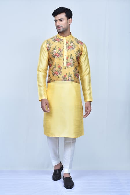 Arihant Rai Sinha Mandarin Collar Printed Kurta Set 