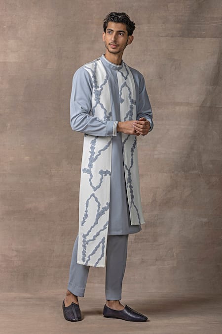 Sarab Khanijou Applique Embroidered Kurta Set 