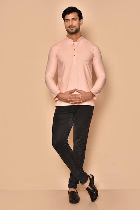 Aryavir Malhotra Straight Solid Short Kurta 