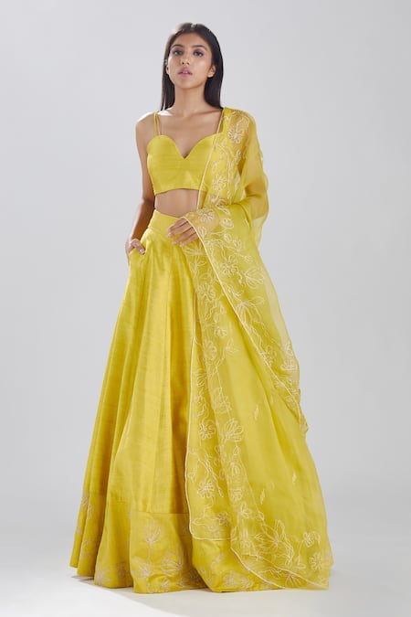 Megha Bansal Yellow Raw Silk Hand Embroidered Sequin And Cut Dana Shazneen Fiha Lehenga Set