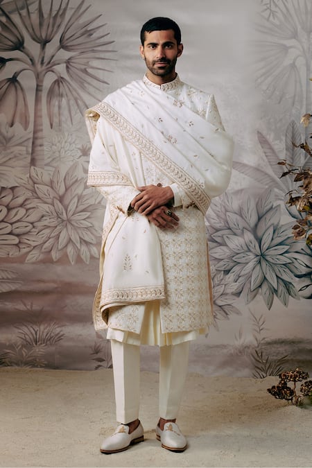 Philocaly Wheat Blooming Flower Embroidered Sherwani Set 