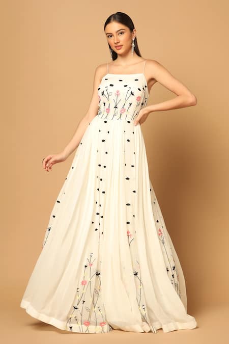 Two Sisters By Gyans Floral Hand Embroidered Panelled Gown 