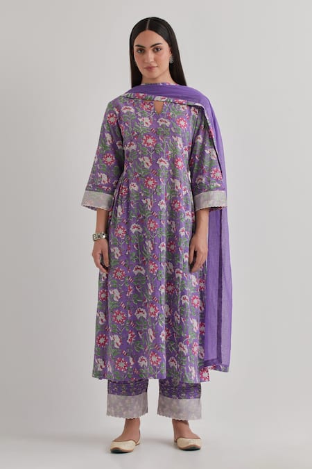 Priya Chaudhary Purple Cotton Embroidery Split V-neck Floral Print Kurta Pant Set 