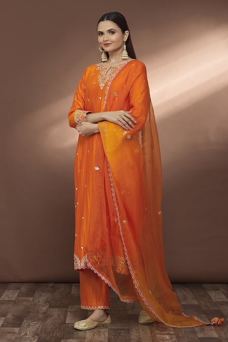 Surbhi Shah Gota Embroidered Kurta Set 