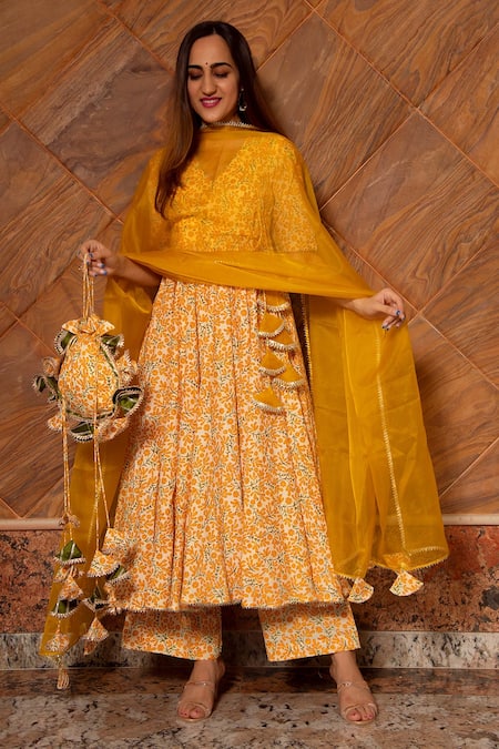 POMCHA JAIPUR Suraiya Leaf Print Anarkali Set 