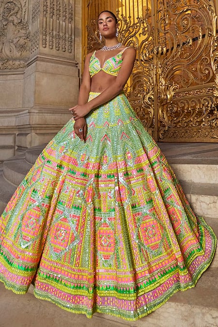 Light green and magenta unstitched lehenga choli | Silk lehenga, Designer  lehenga choli, Lehenga designs