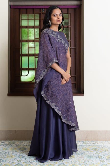 Wine Sequins and Thread Weaving work Kaftan Styled Digital Print Top w –  Seasons Chennai