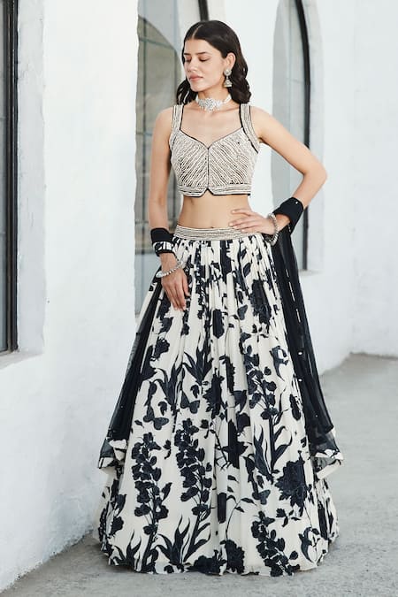 Ridus- a store of happiness. MDL00544 :: Size:13-14 Years :: Girls Lehenga