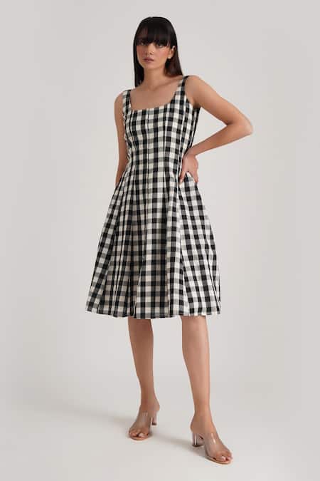 Indigo Dreams Black Handwoven Jamdani (100% Cotton) Checkered Lavinia Dress  