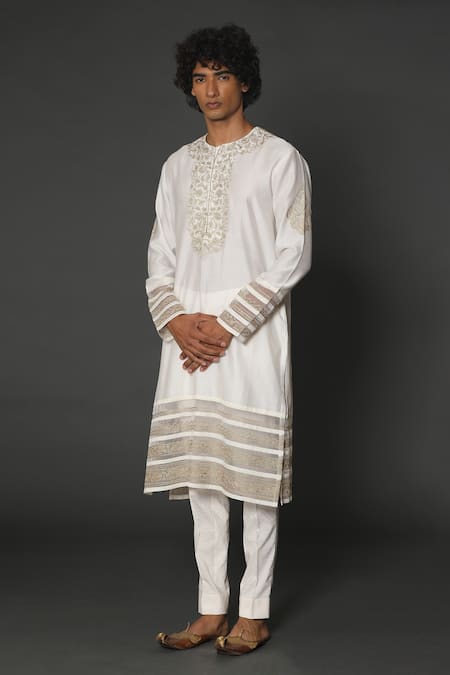 Rar Studio Aari  Embroidered Kurta Set 