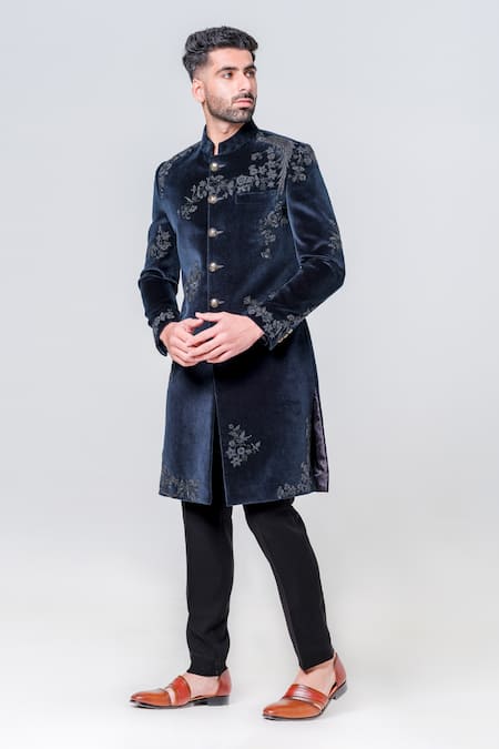 Amrit Dawani Velvet Embellished Sherwani Set 