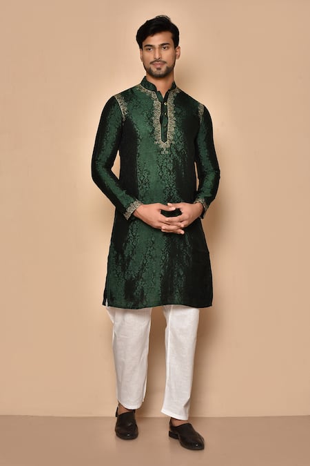 Aryavir Malhotra Placement Embroidered Kurta 