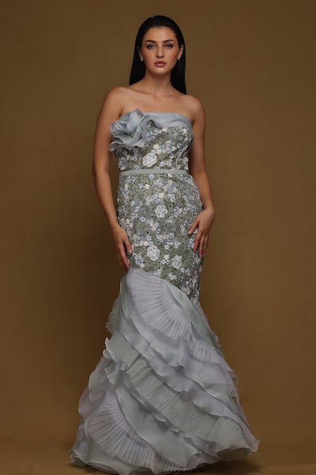 Mermaid Dress and Fascinator - I Am Sew Crazy