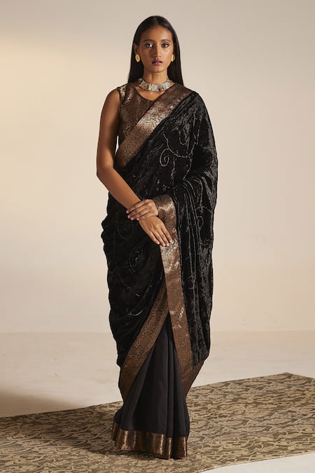 Blue Velvet Saree Online | Leemboodi