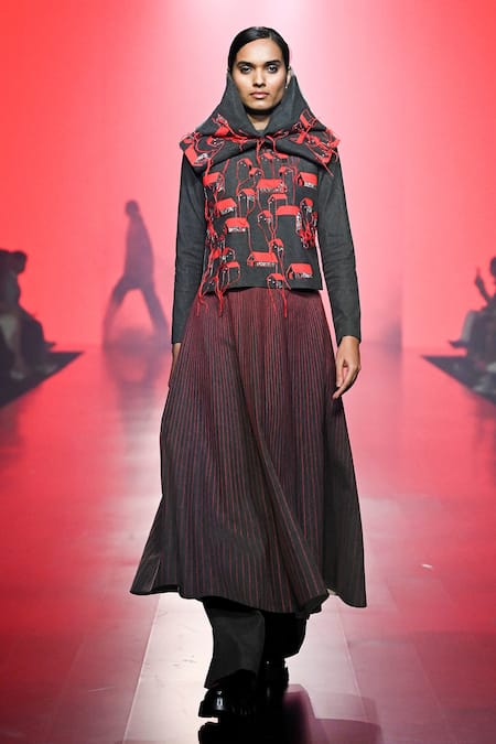 Shahin Mannan Tiny Houses Embroidered Top 