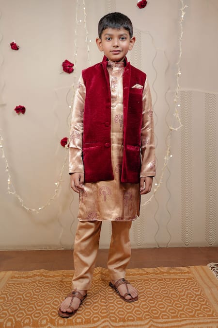 TINY COLOUR Maroon Bundi Velvet Printed Block Kurta Set 