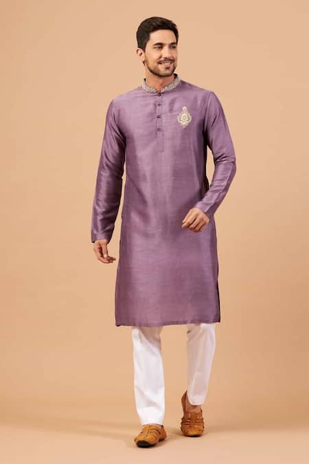Hilo Design Inara Mandarin Collar Embroidered Kurta Set 