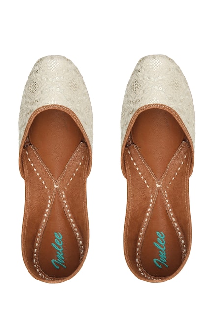 Imlee Jaipur Grey Embroidered Thread And Sequin Juttis