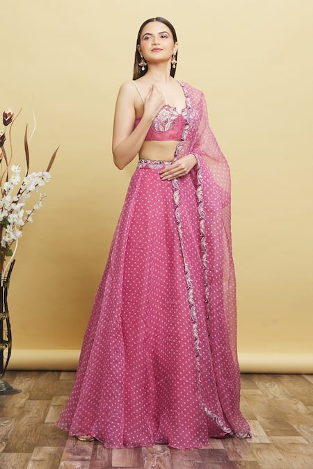 TCR Mint Sequin Lehenga with Beige Pleated Blouse & Dupatta! –  TheClothingRental