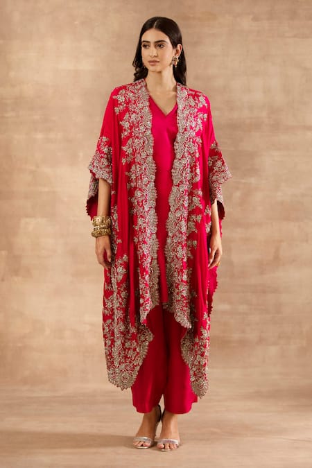 JAYANTI REDDY Zardozi Embroidered Cape And Dhoti Pant Set 