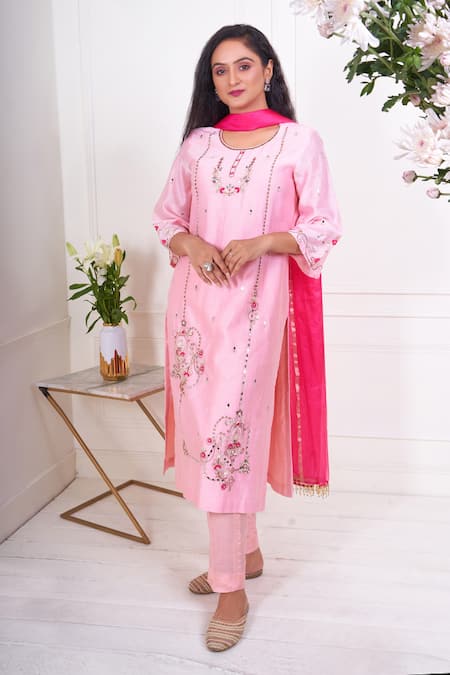 Geetika Jain Mirror Hand Embroidered Kurta Pant Set 