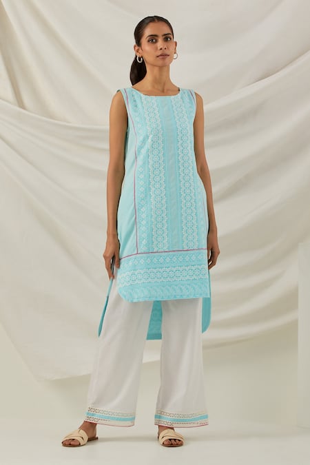 TIC Afroza Chikankari Embroidered Kurta 