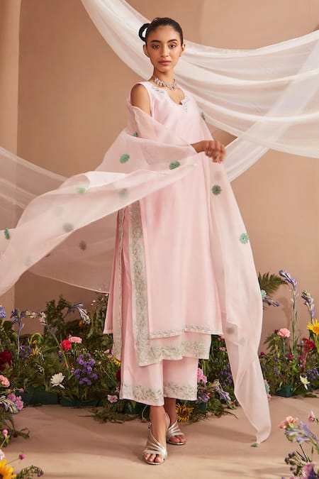 Dohr India Kurta Set With Embellished Dupatta 