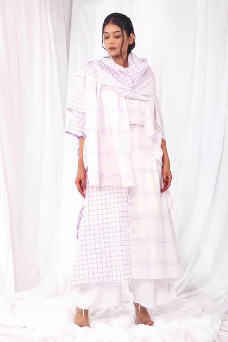Buy Khat White Round Neck Checkered Kaftan And Pant Set Online at Aza Fashions Buy_Khat_White Round Neck Checkered Kaftan And Pant Set _Online_at_Aza_Fashions