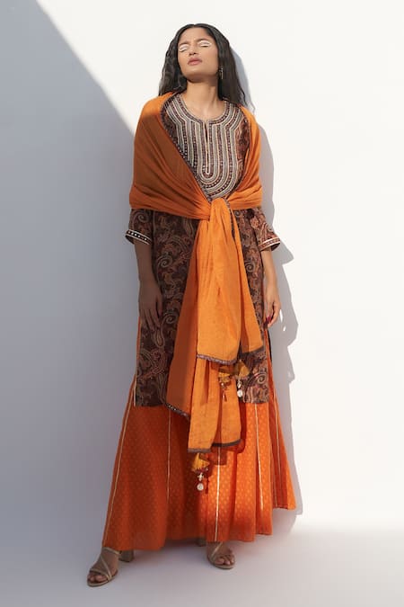 Nadima Saqib Orange Embroidered Mirror Border Dupatta 