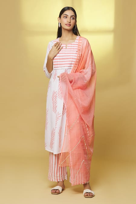 Kalakaari By Sagarika White Cotton, Kota Doria Split V-neck Handblock Printed Kurta Set 