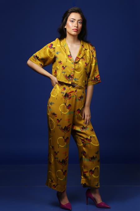 Ekastories Yellow Cotton Pashu Mela Lapel Resort Shirt And Pant Set 