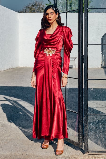 Amazon.com: SATIN GOWN WITH GLOVES Red / 2 : Clothing, Shoes & Jewelry