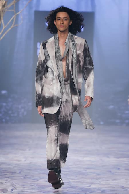 Nirmooha Landscape Print Blazer 