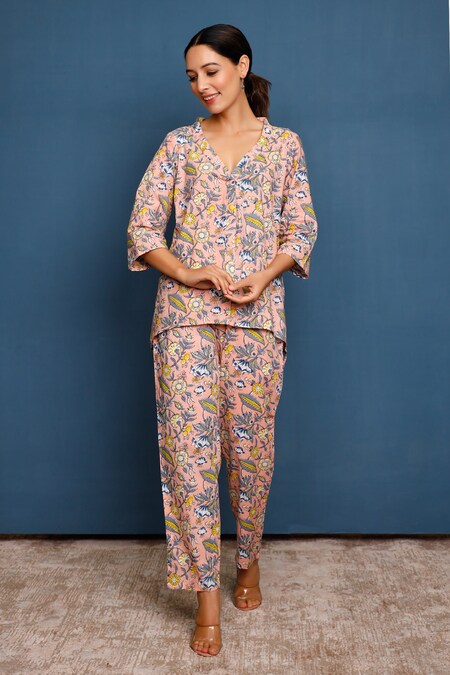 Pheeta Pink Cotton Printed Floral V Neck Boxy Top And Pant Set 