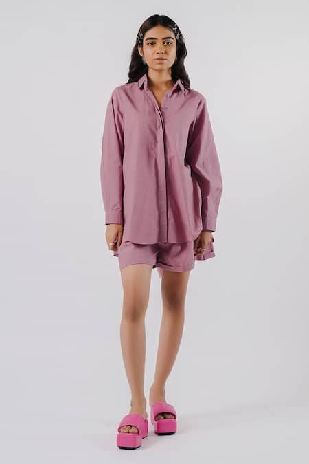 Tussah By Siddhi Shah Purple Cotton Collared Back Tie-up Shirt And Shorts Set 
