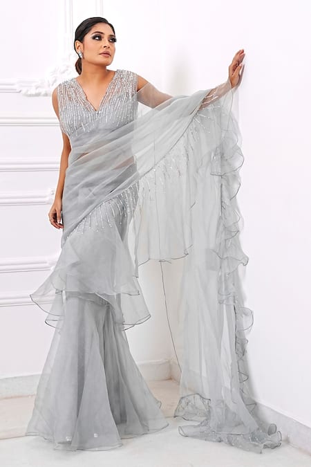 AMRTA by GUNEET KONDAL Pre-Draped & Pleated Saree With Blouse 