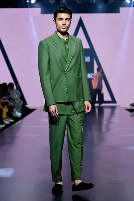 Tisa - Men Green Terry Rayon Embroidery Thread Lapel Bandhgala Jacket And Pant Set 