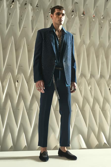 Rohit Gandhi + Rahul Khanna Ionic Embroidered Single Breasted Blazer 