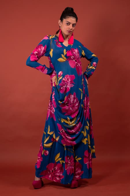 Rimi Nayak Blue Georgette V-neck Chrysanthemum Flower Print Draped Kurta 