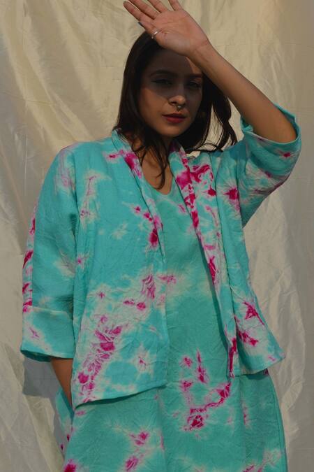 Studio Malang_Blue Handloom Cotton Shawl Neck Wool Shrug Kurta Set_Online_at_Aza_Fashions