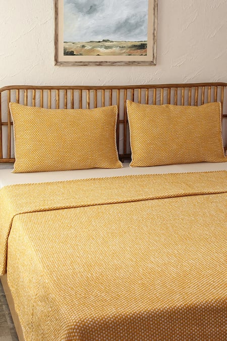 House This Vindhya Stripe Pattern Bedcover 