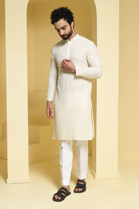 KUSTOMEYES Sequin Embroidered Kurta & Pant Set 