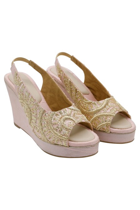 Veruschka by Payal Kothari Pink Zardozi And Pitta Embroidered Tanpura Wedges