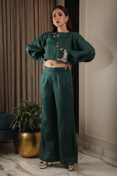 OMANA BY RANJANA BOTHRA Emerald Green Cotton Linen Embroidery Tiger Patch Top And Pant Co-ord Set 